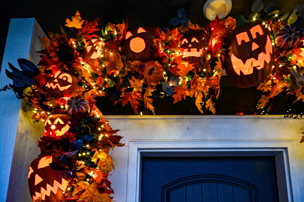 Twinkle lights and lighted jack-o-lanterns